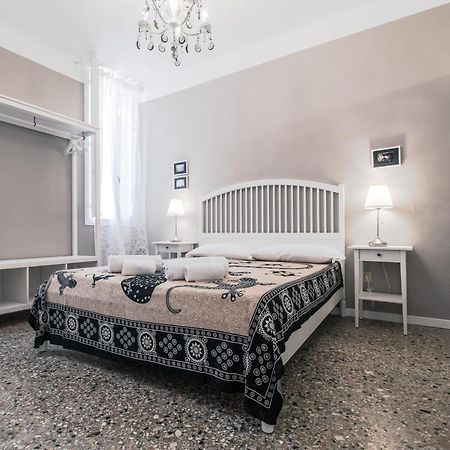 Appartamento Ai Greci Residenza Quaggio Venice Luaran gambar