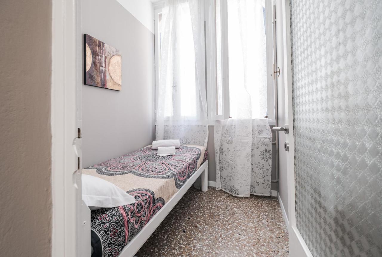 Appartamento Ai Greci Residenza Quaggio Venice Luaran gambar